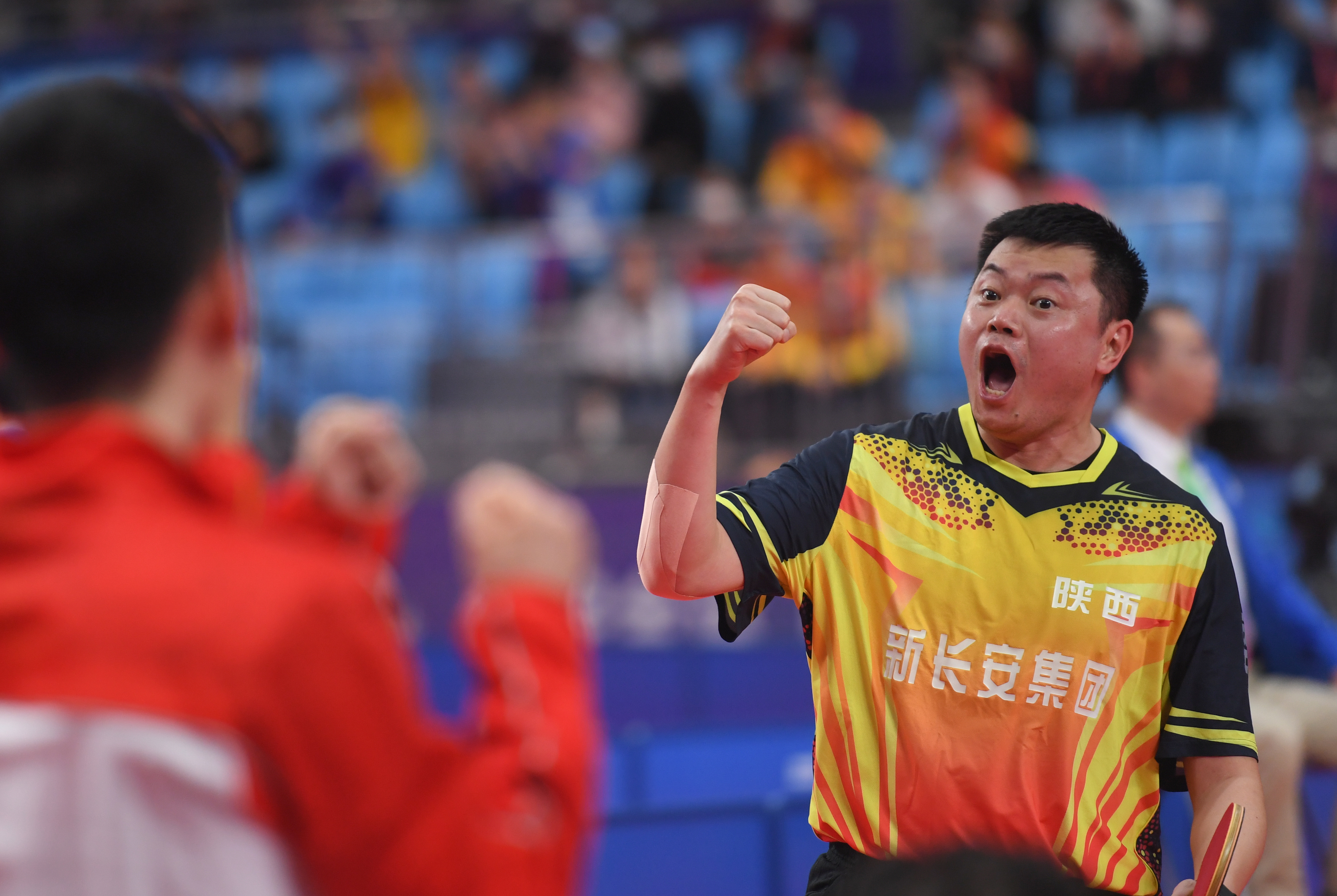关键比赛中，梦魇之翼赢下生死局，选手当场怒吼