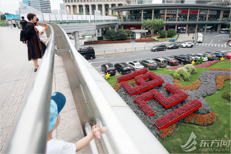 关于多点开花，全队协作，场上优势明显的信息