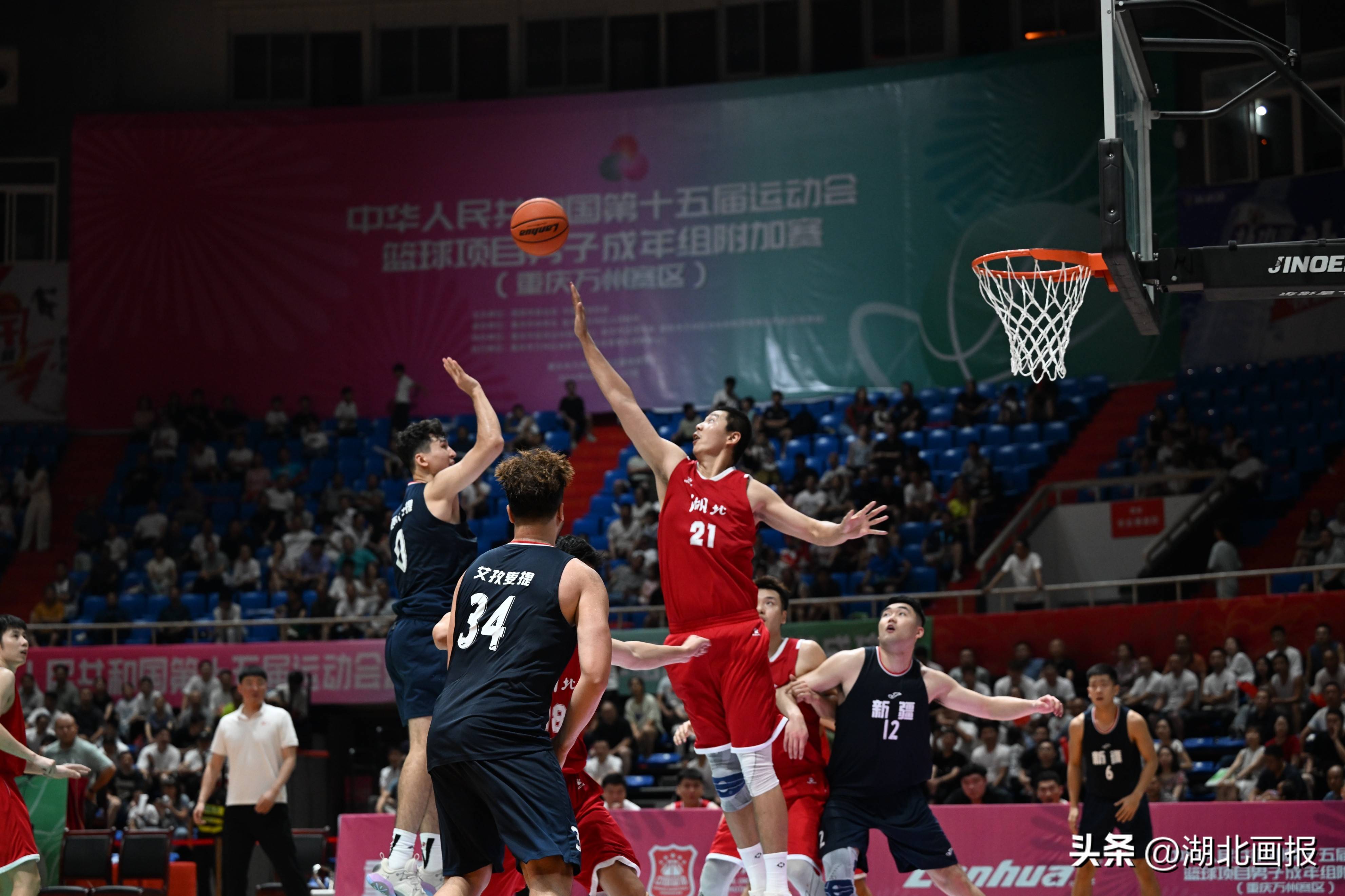 杏彩体育亚洲官网-湖北队在主场比赛中大获全胜，实现了完美开局