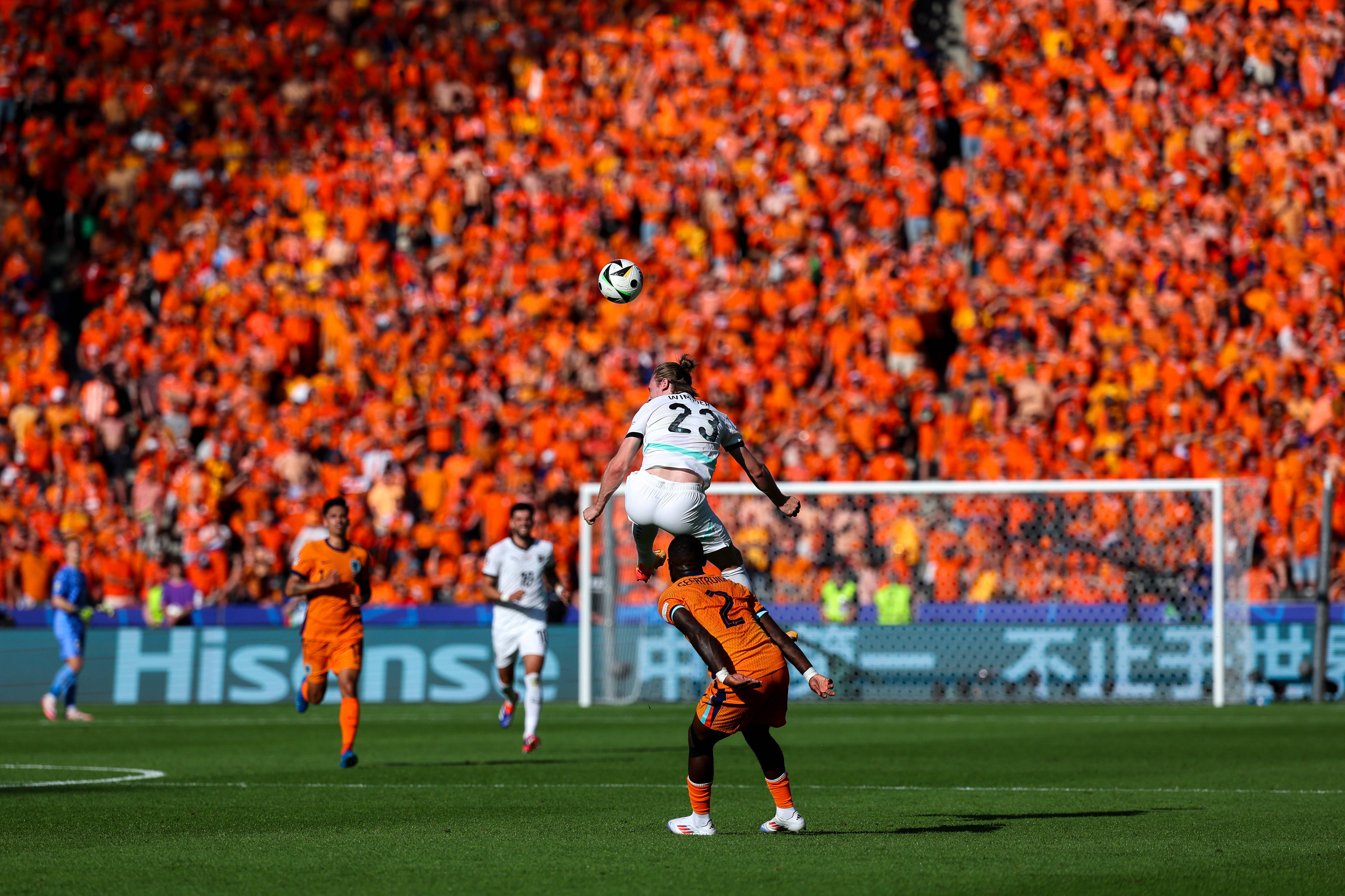 关于欧洲杯四强激烈争夺，精彩战况连连的信息