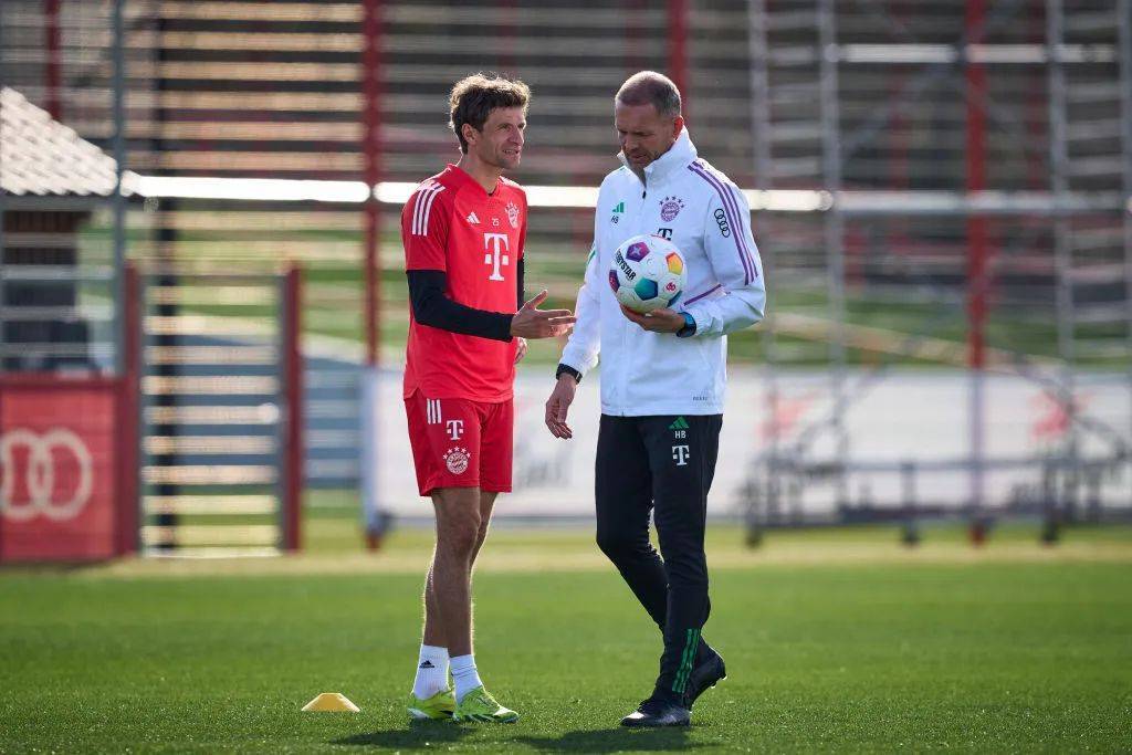 拜仁前锋伤缺欧冠必战，意甲球迷唏嘘的简单介绍