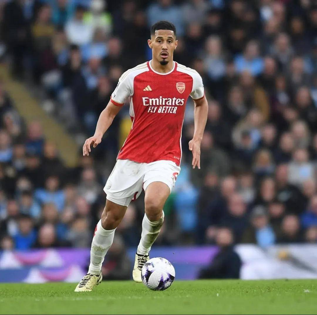 阿森纳欲引进巴萨边锋欧冠资格未能保障引援前路.的简单介绍