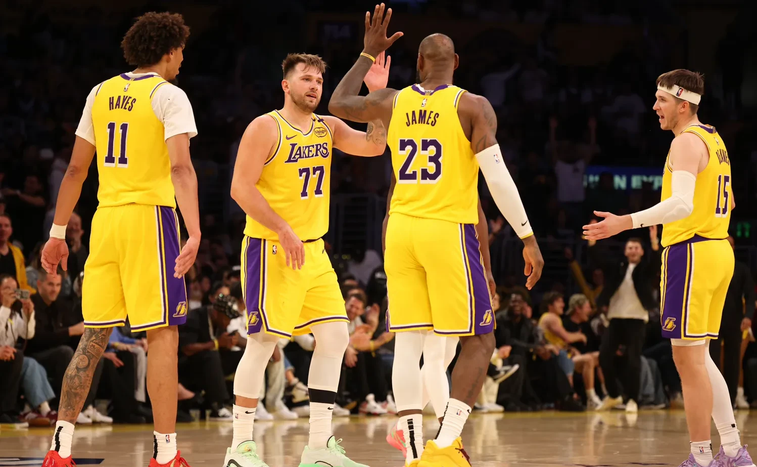 骑士主场惜败太阳，遭遇两连败