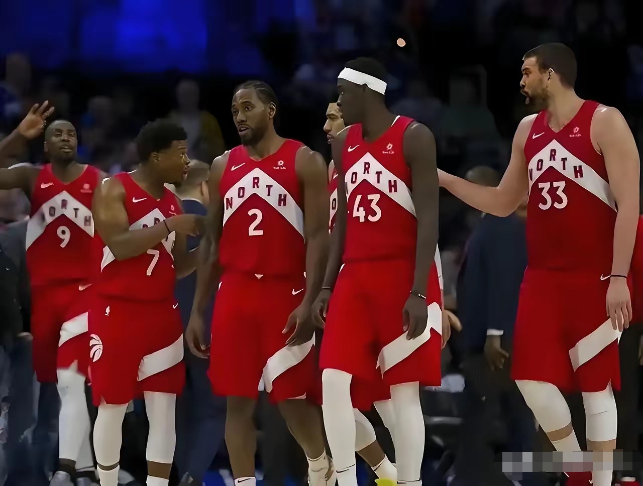 猛龙战胜黄蜂，豪取十连胜